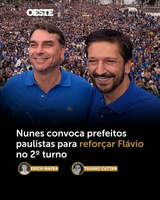 An OESTE magazine cover featuring Bolsonaro and Ricardo Nunes in blue polo shirts, with Portuguese text reading 'Nunes convoca prefeitos paulistas para reforçar Flávio no 2º turno' by Erich Mafra and Tauany Cattan.