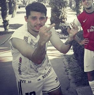 StarkLucho's tweet photo. Messi saliendo a jugar el 2do tiempo después de escuchar Jijiji https://t.co/kLtn3V4VQk