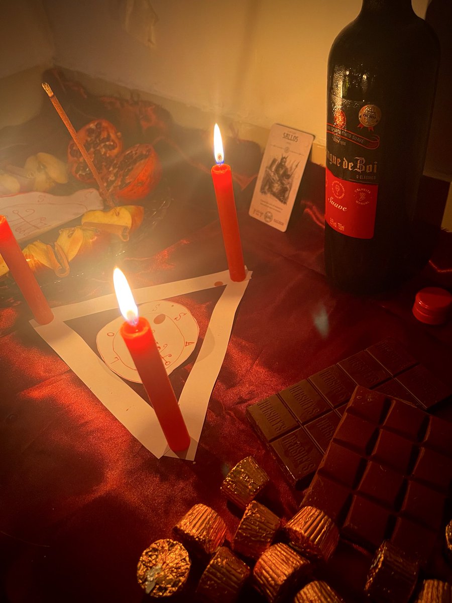 deviltarots tweet picture