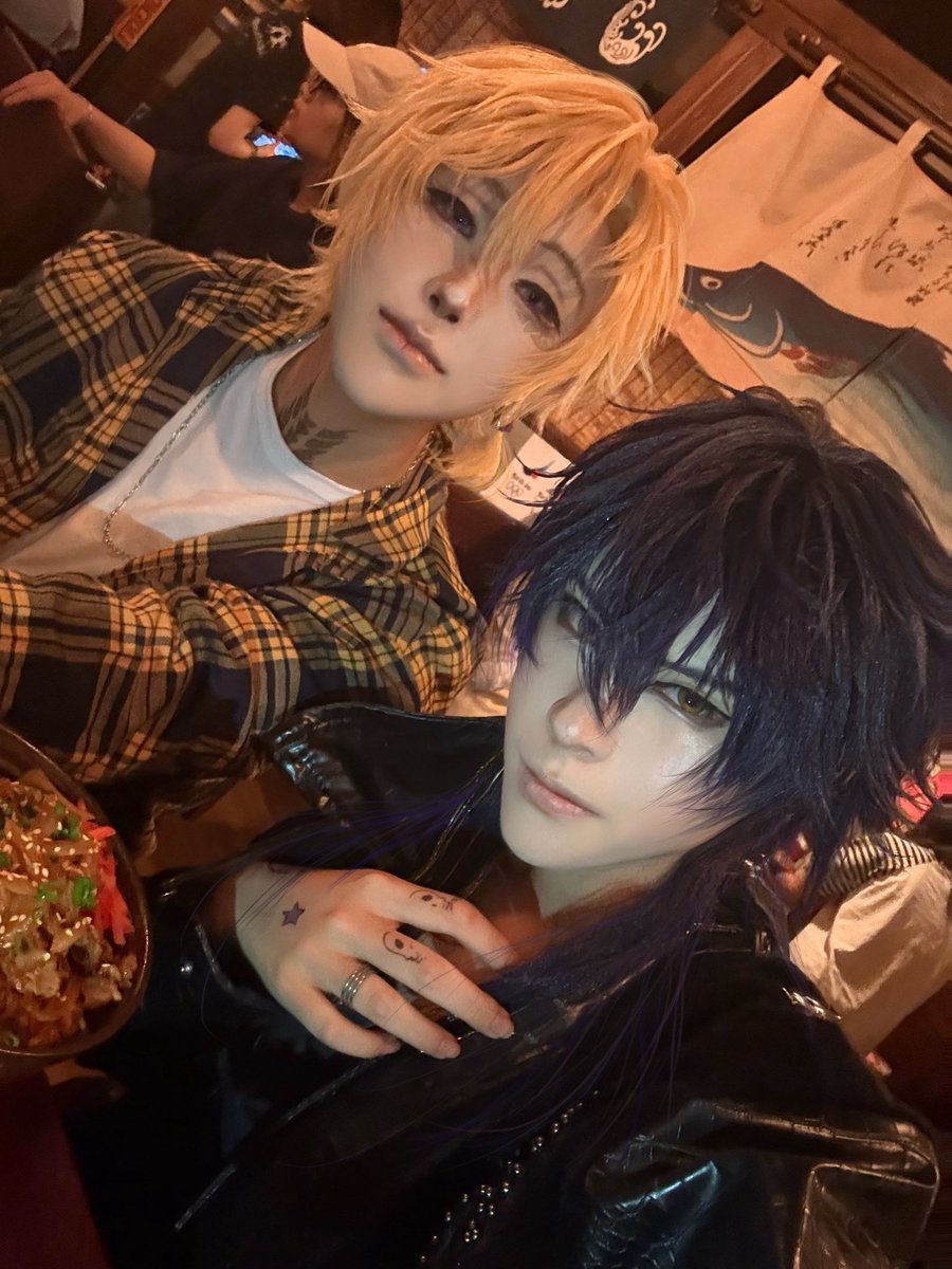 Sin_I0305's tweet photo. 約會日🥺🍜🏀💞 https://t.co/EeNl6WpqbD