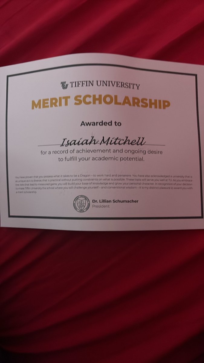 IsaiahMM6's tweet photo. Bless to receive an Academic scholarship from @TiffinU @TUDragonFB https://t.co/2mJlGMW1vN