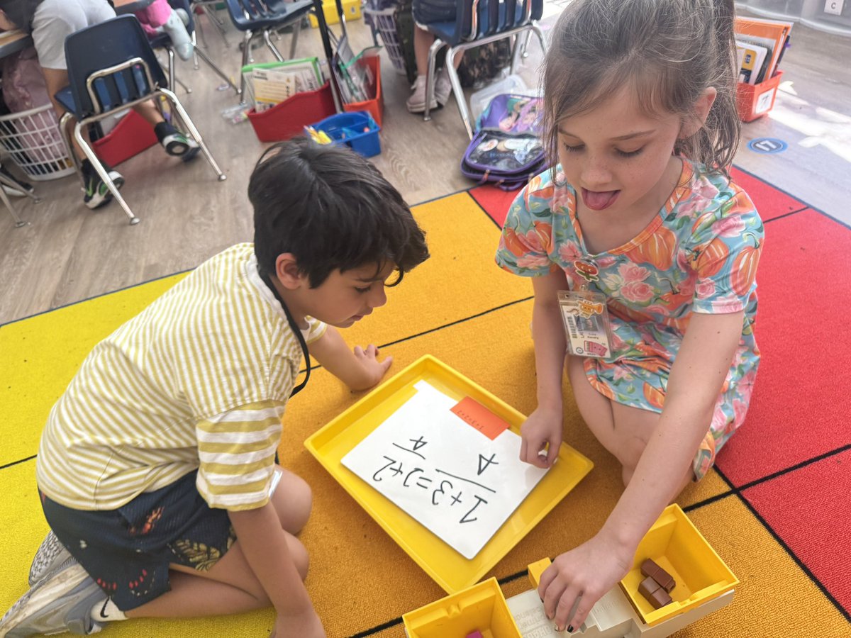MsDickerson1st's tweet photo. Balancing equations is no easy task! Our @MSTMAGNET students are using a pan balance and cubes to make abstract math concrete—building persistence, reasoning, and a deeper understanding of equality. ⚖️🧮 #RISDDreamOn https://t.co/iaijteW7jA
