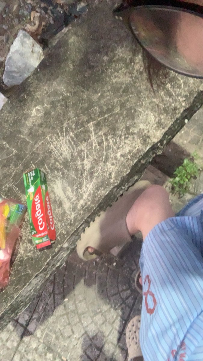 furkir0's tweet photo. cảm giác vào viện xong xinh gái hơn https://t.co/l7JULRJoV6