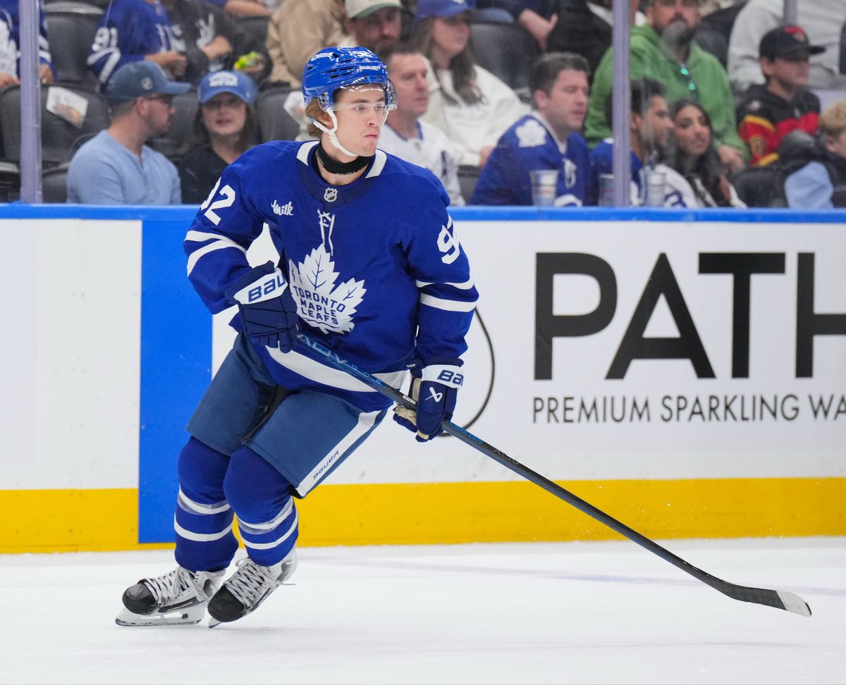 LeafsPR's tweet photo. With an assist on John Tavares’ second period goal, Gavin McKenna (18 years, 290 days) became the youngest Maple Leafs player at the time of his first point since Drake Berehowsky (18 years, 280 days) on Oct. 10, 1990. (via @NHLPR) https://t.co/VcFSh7VhQh