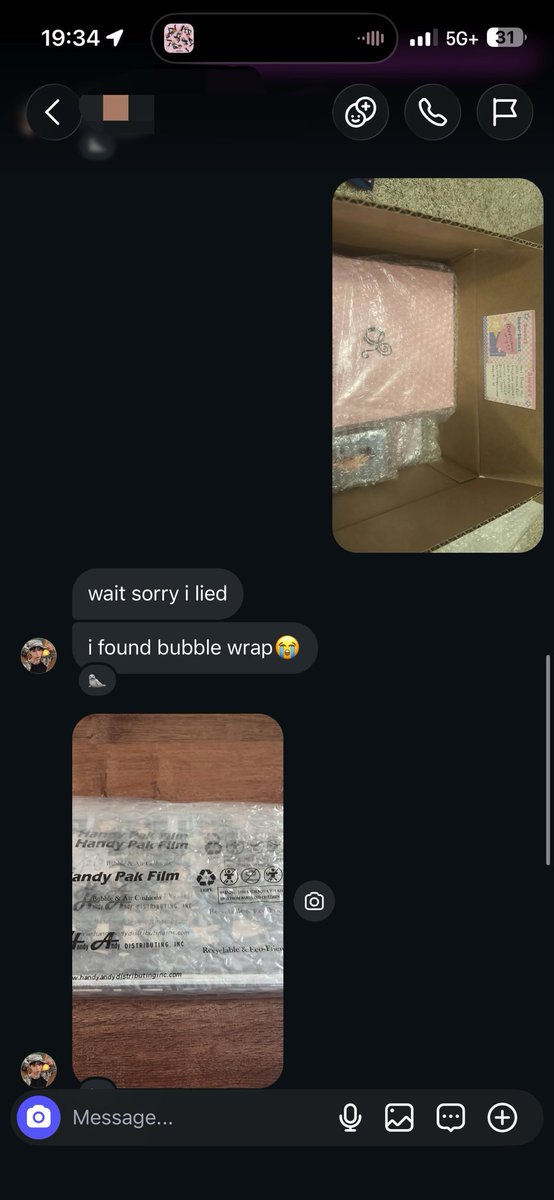 eomdris's tweet photo. IM REALLY TRADING THIS FOR A SIGNED CORTIS ALBUM OMG😭😭😭😭😭😭😭😭IM SO HAPPY LIKE OMG https://t.co/tsS6tSl7Vj