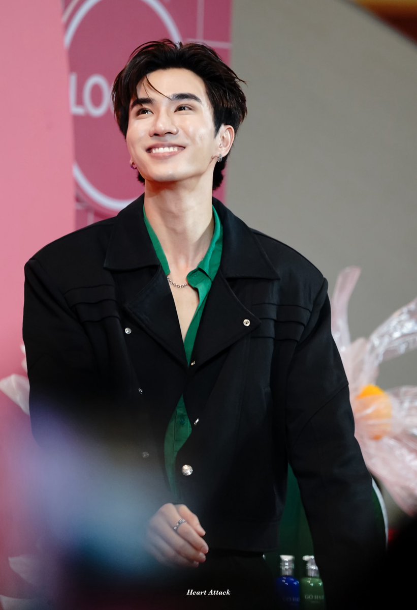 xheart_attackx_'s tweet photo. มองเห็นความรักของทุกคนเสมอเลยยย

PERTH X TOPS OF GOHAIR 

#GOHAIRxPerth 
#PerthTanapon https://t.co/nQ1KwBoGNG