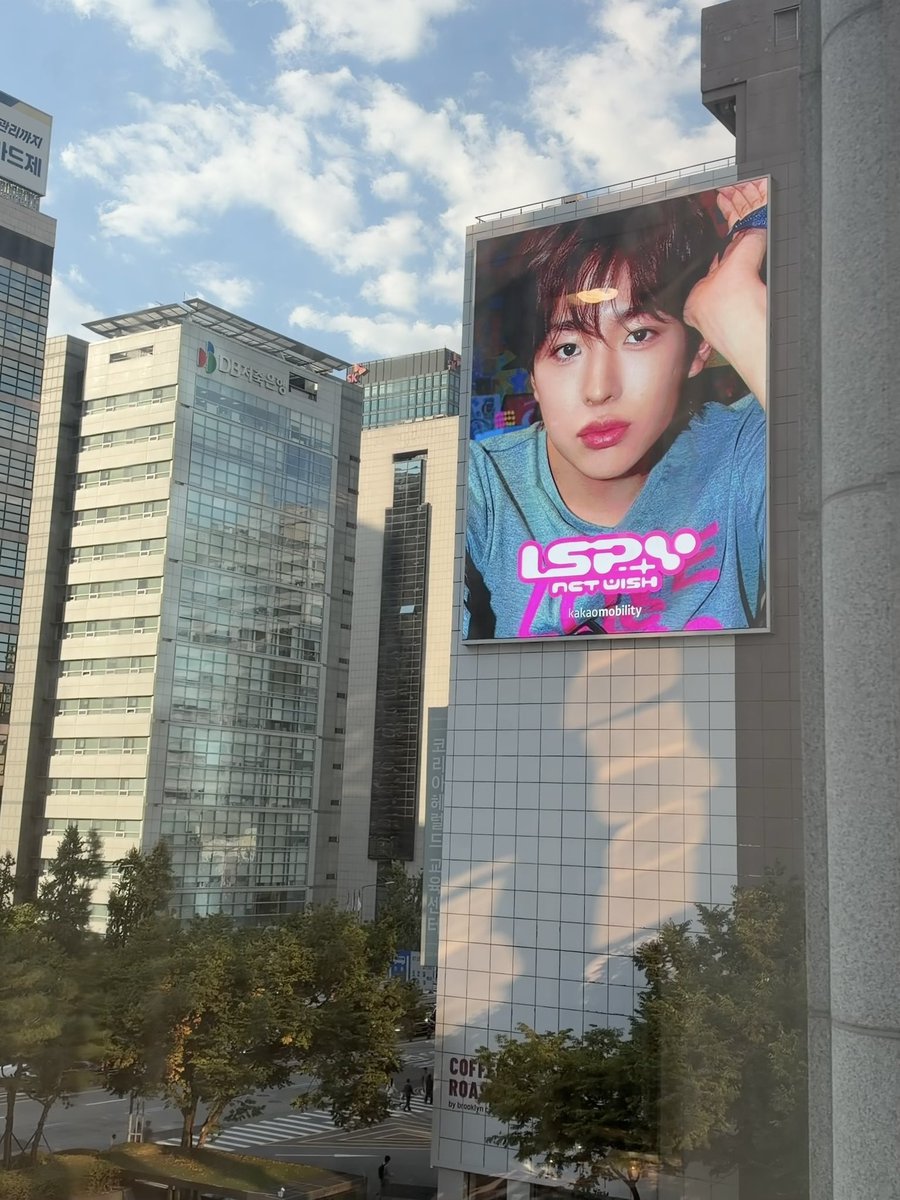luvuusii's tweet photo. 치즈볼즈 너무 이뽀이뽀요 🫳🏻🫳🏻😙🩵🩷 https://t.co/RkjSZ5g4gJ