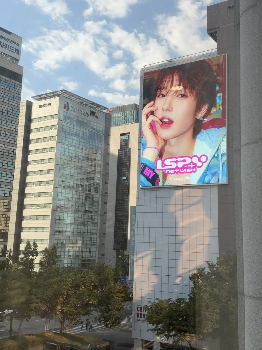 luvuusii's tweet photo. 치즈볼즈 너무 이뽀이뽀요 🫳🏻🫳🏻😙🩵🩷 https://t.co/RkjSZ5g4gJ