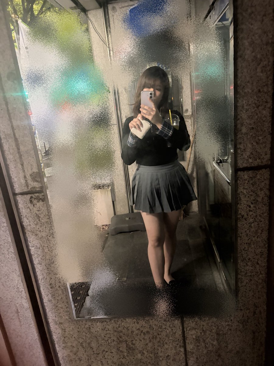 eunsong67's tweet photo. 나랑데이트할사람 드립임 #데이트 #date #통통녀 #대전04 #04 https://t.co/19gt35uOCp