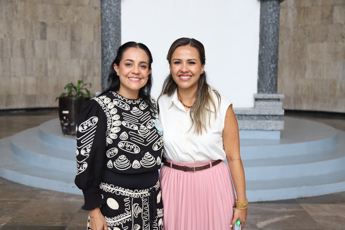 Marce_Castilloa's tweet photo. Presidimos la Sesión Ordinaria en el @congresoChis, donde atendimos temas de gobernabilidad en #Suchiapa, la integración del Consejo de la @CEDHChiapas y la gestión patrimonial de #Acacoyagua.
​Legislar con orden y transparencia por el bienestar de nuestro estado.

#chiapas https://t.co/XaYP0O7l5R