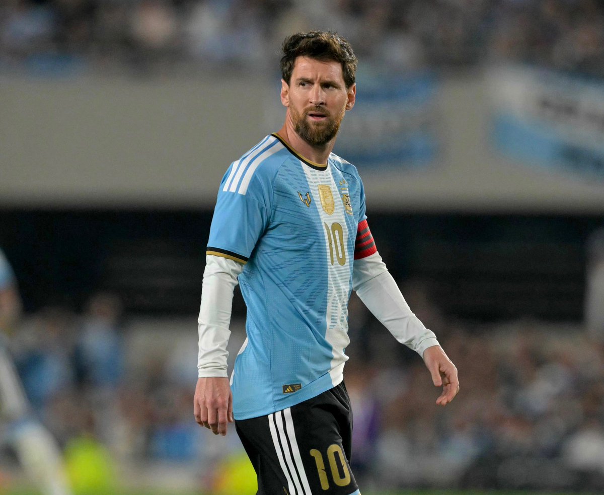 FabrizioRomano's tweet photo. 🩵🤍👋🏼 Leo Messi with the assist on his Argentina farewell game. https://t.co/XPx1JCaO4y
