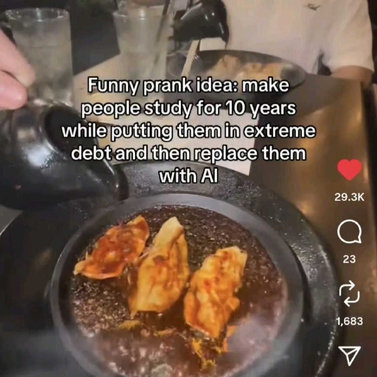 memechaotic's tweet photo. Contender for prank of the decade https://t.co/XdJvb3qkZi