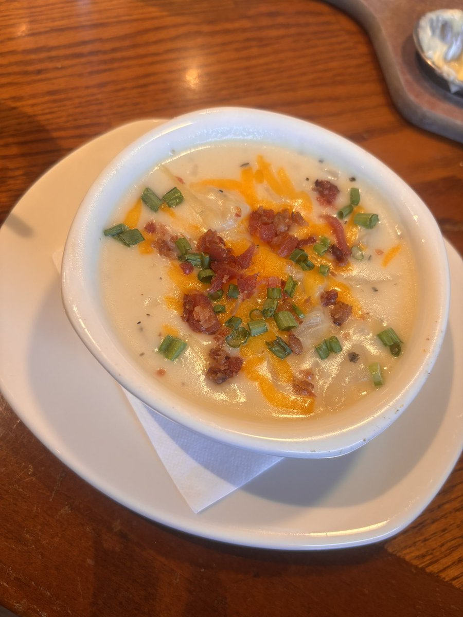 cncgoalz's tweet photo. meal tdy… total cals 1,630, didn’t get to purge it because i was at a restaurant #edrtwt https://t.co/dIGjmnFMSi