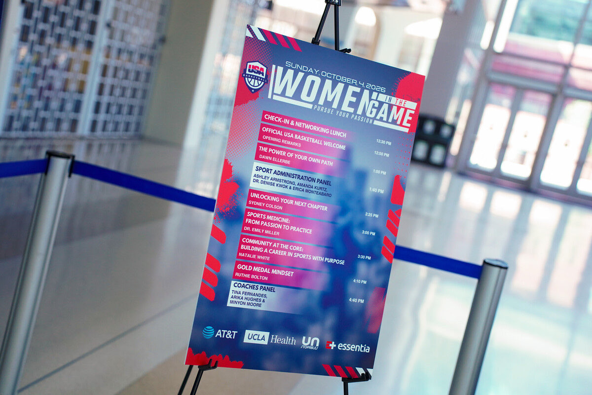 NatalieAWhite10's tweet photo. Thank you, @usabasketball Women in the Game, for an incredible experience! Grateful for the opportunity to share my journey, offer advice, and connect with so many inspiring young women pursuing careers in sports. The future of women in sports is bright! 🏀✨ https://t.co/KbXxcD1Y35