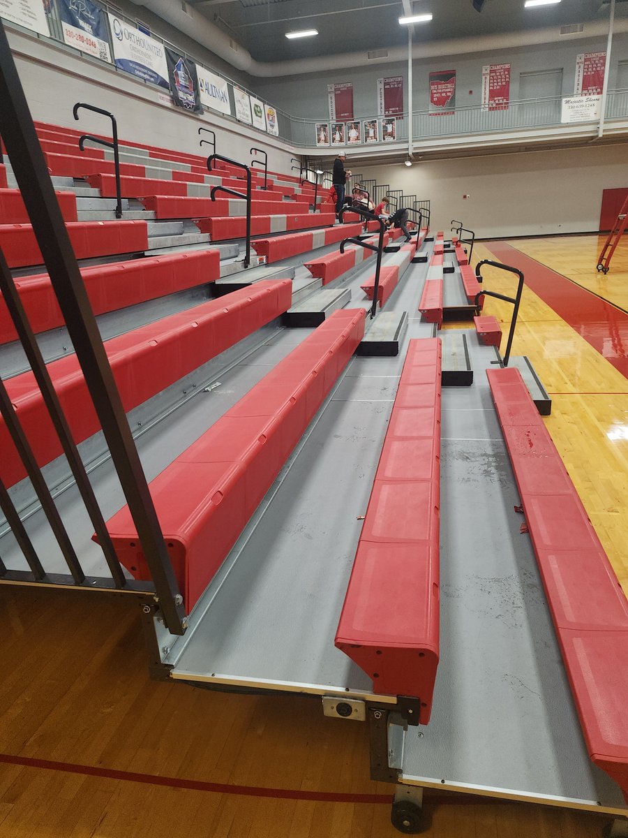 Wildcats_CSHS's tweet photo. After some early season teaching and prodding, I love that our student section has started to clean up after itself. 👏👏👏

It is a first class move.

#WildcatPride https://t.co/ZTwSQh7GYr