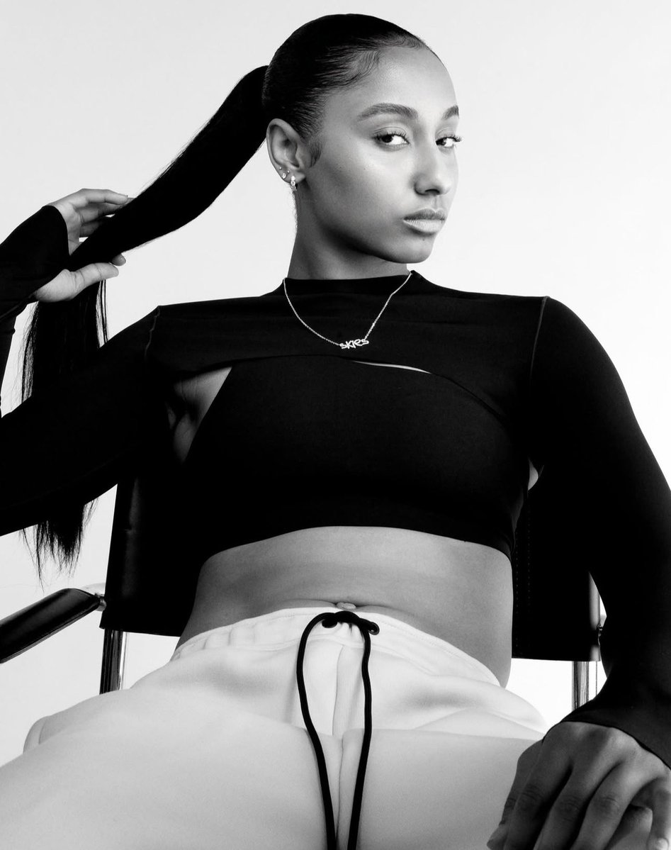 trendyhoopstars's tweet photo. JuJu Watkins! 📸✨ https://t.co/KGyHhLQOlT