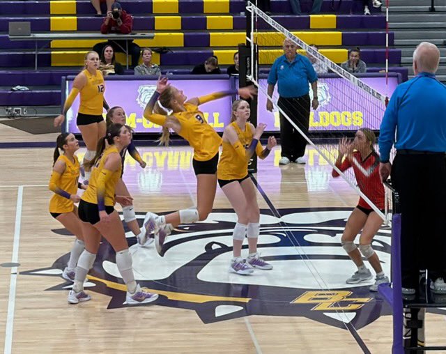 BCBulldogsVB's tweet photo. With a win tonight over Fairfield Union (25-8 25-8 25-15) varsity win our 5th straight MSL Buckeye outright championship💜🏐💛 https://t.co/EiJJboQGKh