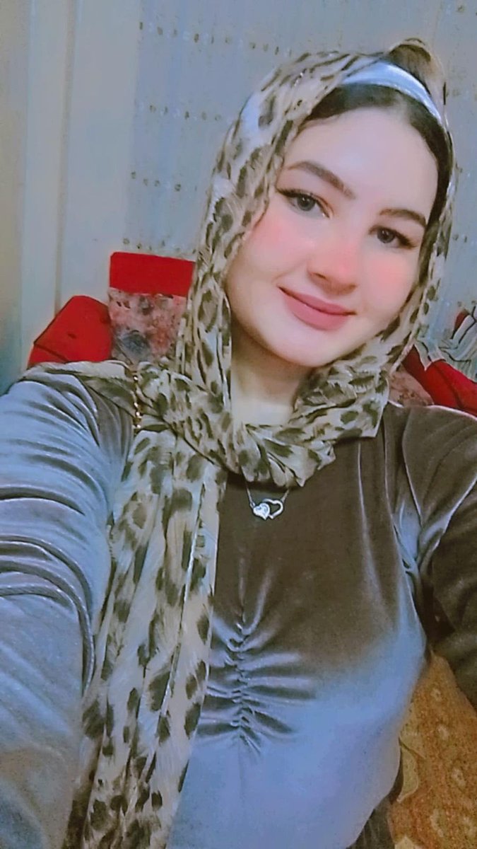 Deepoo102's tweet photo. نيكوا وشها خخخختفو علي كسم وشك يا نجسة🥵💦👅 https://t.co/Xia0iWiAxJ