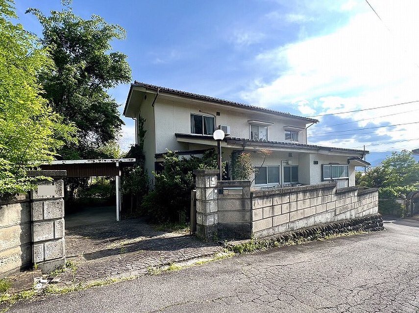 akiyabank_ueda's tweet photo. 表示変更情報（商談中）。管理番号：1247（物件番号；UR-0168／上田地域右岸・緑が丘3）は商談中となりました。https://t.co/vpR4t3HPB2←公開アドレス
＃空き家　＃空き家バンク　＃上田市 https://t.co/eEQqMmaJJe