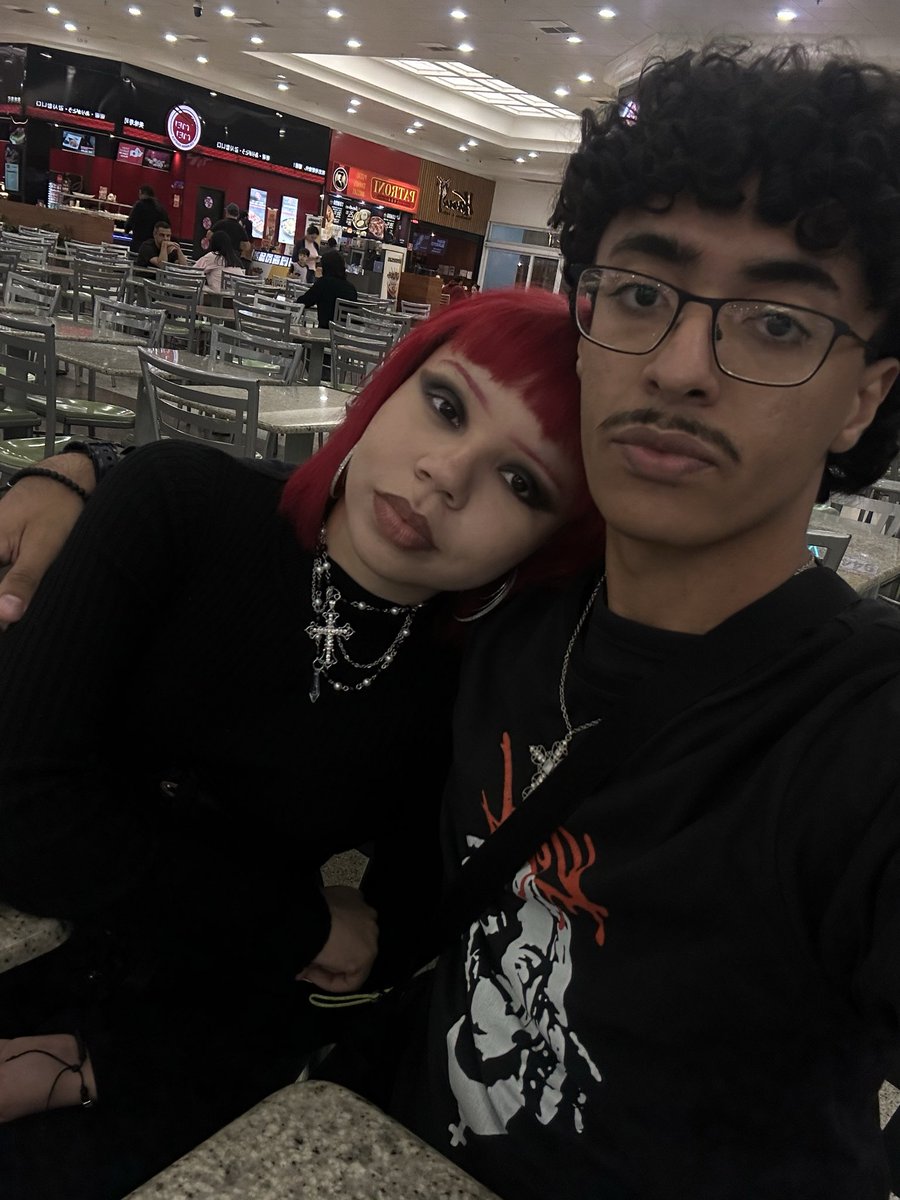 amorimviih0's tweet photo. saudades do meu amor. https://t.co/7d3Ssniq8I