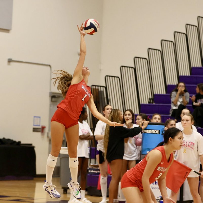 Westlake_Nation's tweet photo. Volleyball roared back in set one against Cedar Ridge to take the game 25-15. The Chaps followed with a 25-23 win in set two to lead the Raiders 2-0. Third set is under way. #GoChaps https://t.co/nC2NLPMXx9