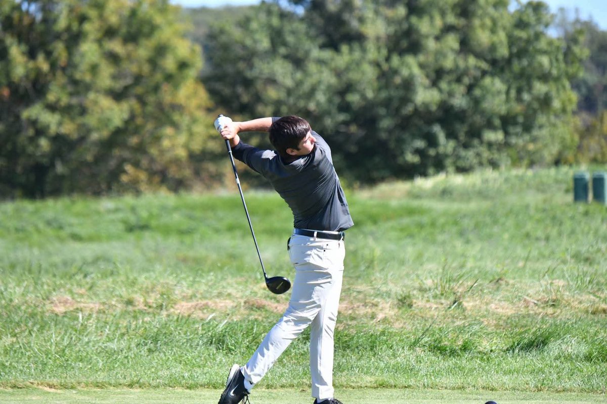 UMESHawkGolf's tweet photo. โณ๏ธHawks finish in 12th place at Maryland Testudo Cup โณ๏ธ
UMES finished with a 54-hole total of 906 - including a new 18 hole team record of 287 in round 2.
UMES is back in action on Oct. 19 at the Delaware Intercollegiate in Newark.
#HawkPride I #SoarAboveandBeyond | #HBCUMade https://t.co/FXXBgQIwVS