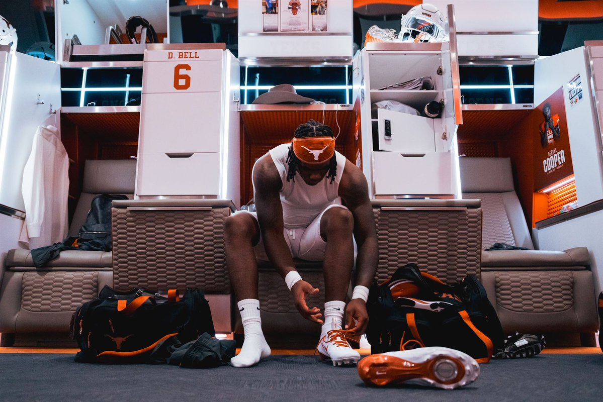Rasheembiles's tweet photo. Make it happen 3! https://t.co/NCAjR47OdL