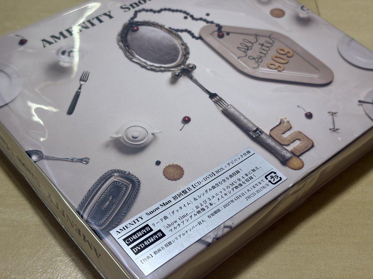 RRR272516's tweet photo. 後から追加で買ったやつの方が先に来た。 https://t.co/R1lrvmzJIn