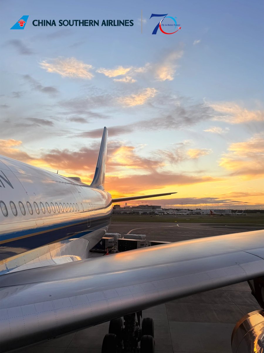 CSAIRGlobal's tweet photo. The wing is catching the morning light as we wait for departure. Wishing you a smooth journey ahead with China Southern Airlines.✈️☀️
 
#CSAir #FlyWithCSAir https://t.co/hJisrTKwA0