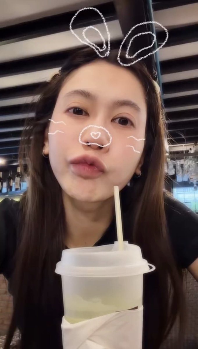 jaominnz's tweet photo. Morning_🌤️

สวัสดีวันพุธค้าบ~ มาเริ่มต้นวันใหม่ด้วยรอยยิ้มไปพร้อมกันน ขอให้วันนี้มีแต่สิ่งดีๆเข้ามาน๊าา 🫶🏻💚

#NoeyKanteera https://t.co/QELdvJCXg3