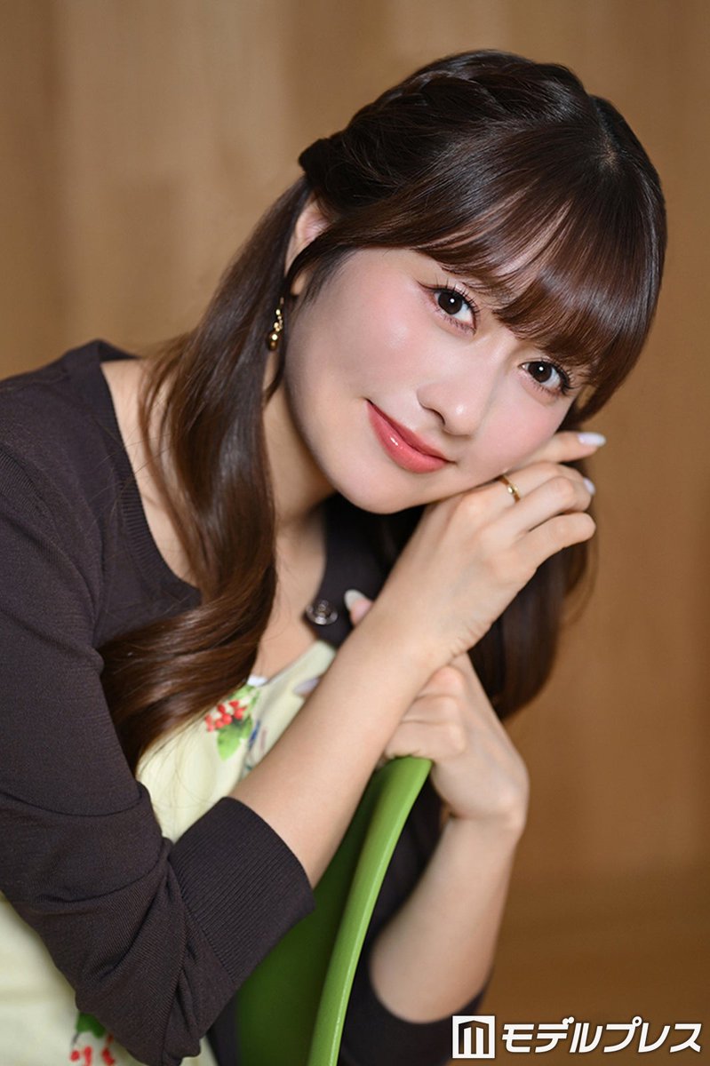 modelpress's tweet photo. 【ももクロ佐々木彩夏インタビュー後編💓】

佐々木彩夏、ももクロへの思い💭
18年間のアイドル活動で見つけた“大切なこと”
https://t.co/RPyWHsf9rP

「私の活動は、やっぱりももクロの活動が主体で、ベースになっています。それはメンバーのみんな、4人とも同じ気持ちだと思いますし、この活動を少しでも楽しく、長く続けられることが1番いいなと感じています」