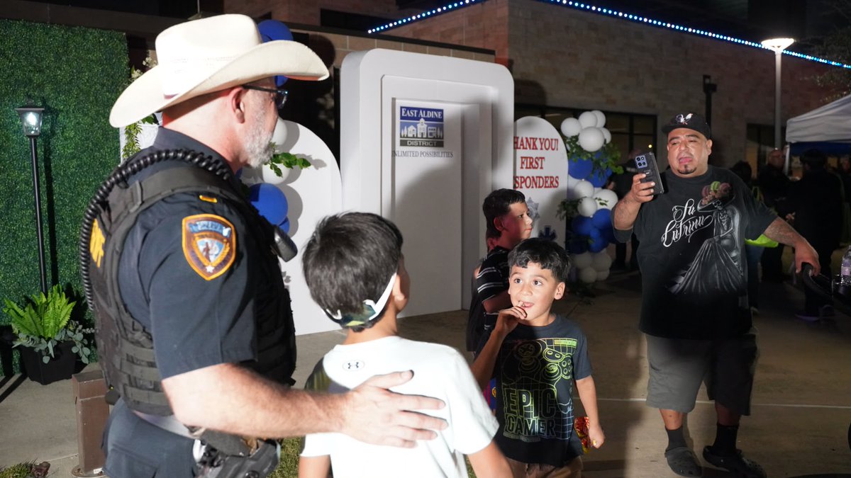 HCSOTexas's tweet photo. Nights like this remind us why community matters. Come join the fun!
East Aldine Management District
2909 E Aldine Amphitheatre Dr, Houston, TX 77039 6:00 pm - 9:00 pm
#NNO2026 #HCSONNO2026 https://t.co/CjzdkweSp6
