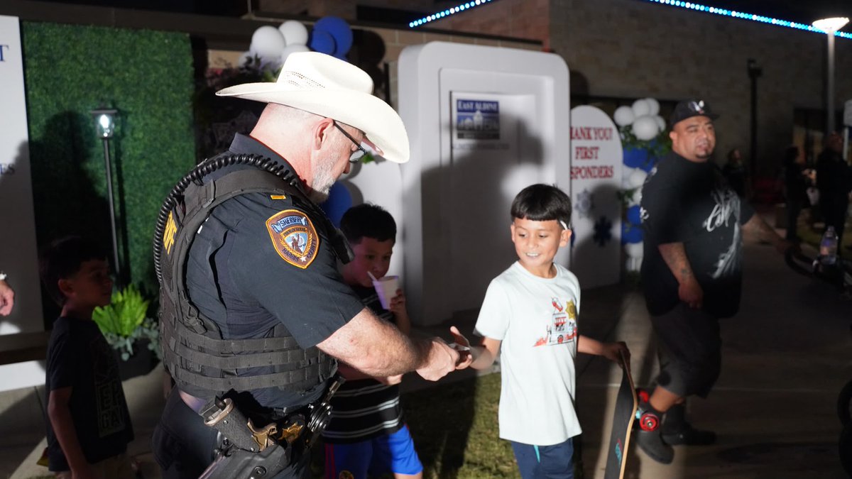 HCSOTexas's tweet photo. Nights like this remind us why community matters. Come join the fun!
East Aldine Management District
2909 E Aldine Amphitheatre Dr, Houston, TX 77039 6:00 pm - 9:00 pm
#NNO2026 #HCSONNO2026 https://t.co/CjzdkweSp6
