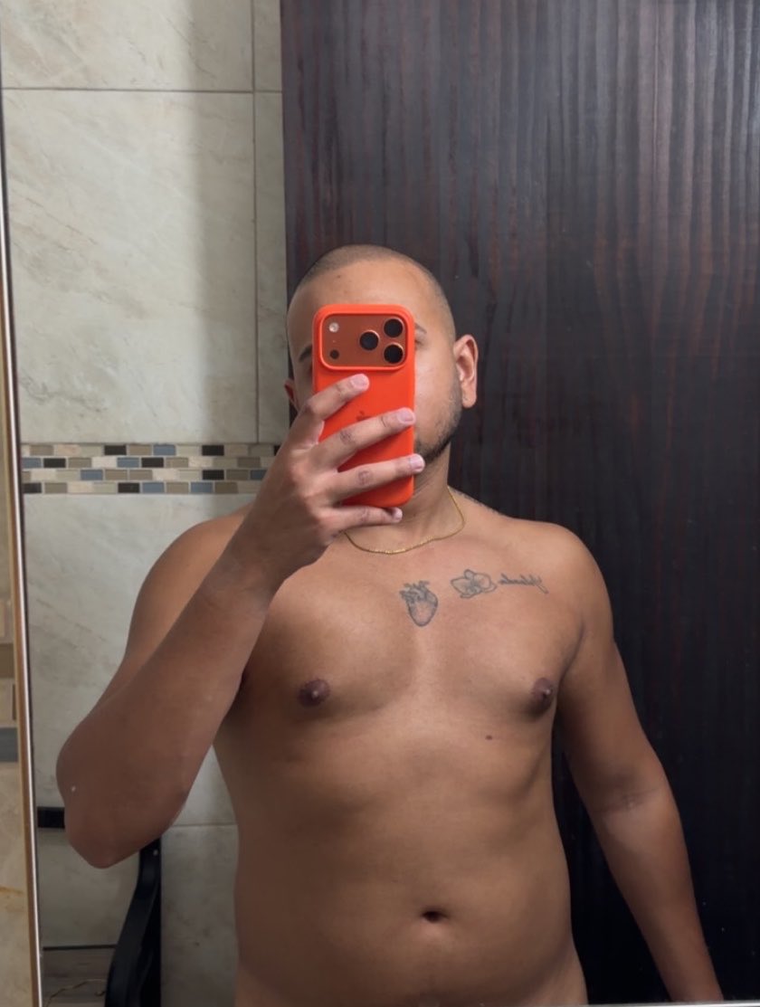 RaayLouis's tweet photo. Tengo que bajar de peso 🫠 🐷 https://t.co/TSgm2rN3Tc