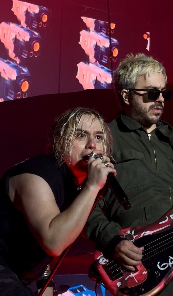 ganasdev3rte's tweet photo. apocalipsis ES el confort @GuidoAIRBAG @GastonSardelli https://t.co/hGG0l6opNY