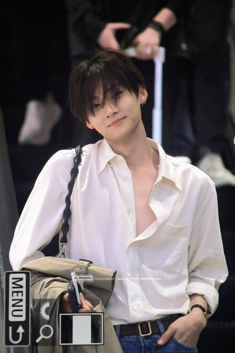 aebywon's tweet photo. My baby so cute and hot at the same time😭🤏🏻

#SANGWON #상원 #PUMA #PUMAOwnYourSpeed #SingaporeGP @PUMA https://t.co/dNRxgjkD1v