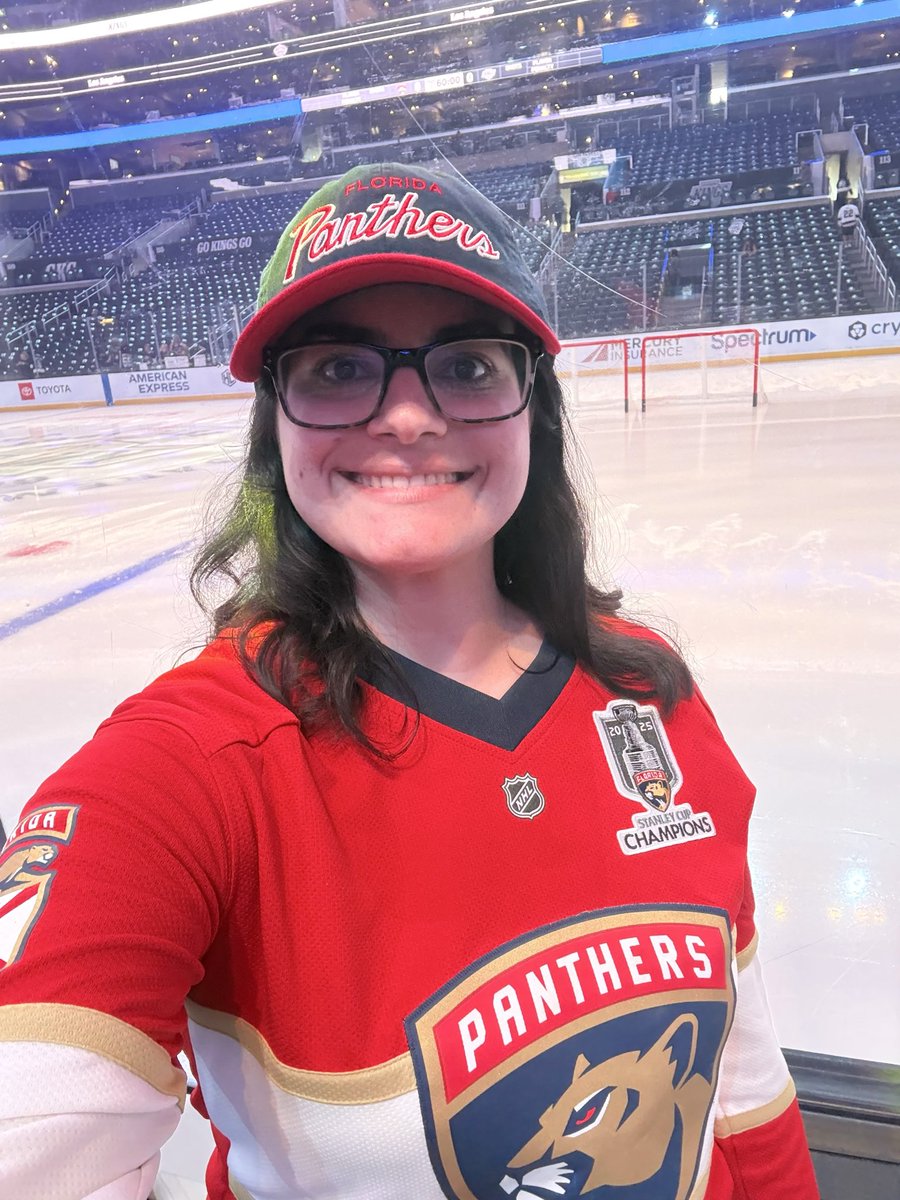 MikaylaWish's tweet photo. @FlaPanthers I’m in LA #GoCats 🐆 https://t.co/dBWHd7Iwev