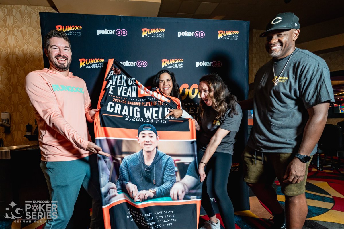 RGPokerSeries's tweet photo. We’ve all been to a banner reveal but have you all ever been to a player reveal? 🎁

Poker Rings, Tournaments, and Good Vibes happening at @HollywoodSTL this week! 🔥

Check out the schedule here: https://t.co/MBECzZoSHL https://t.co/XDFwUXdn9r