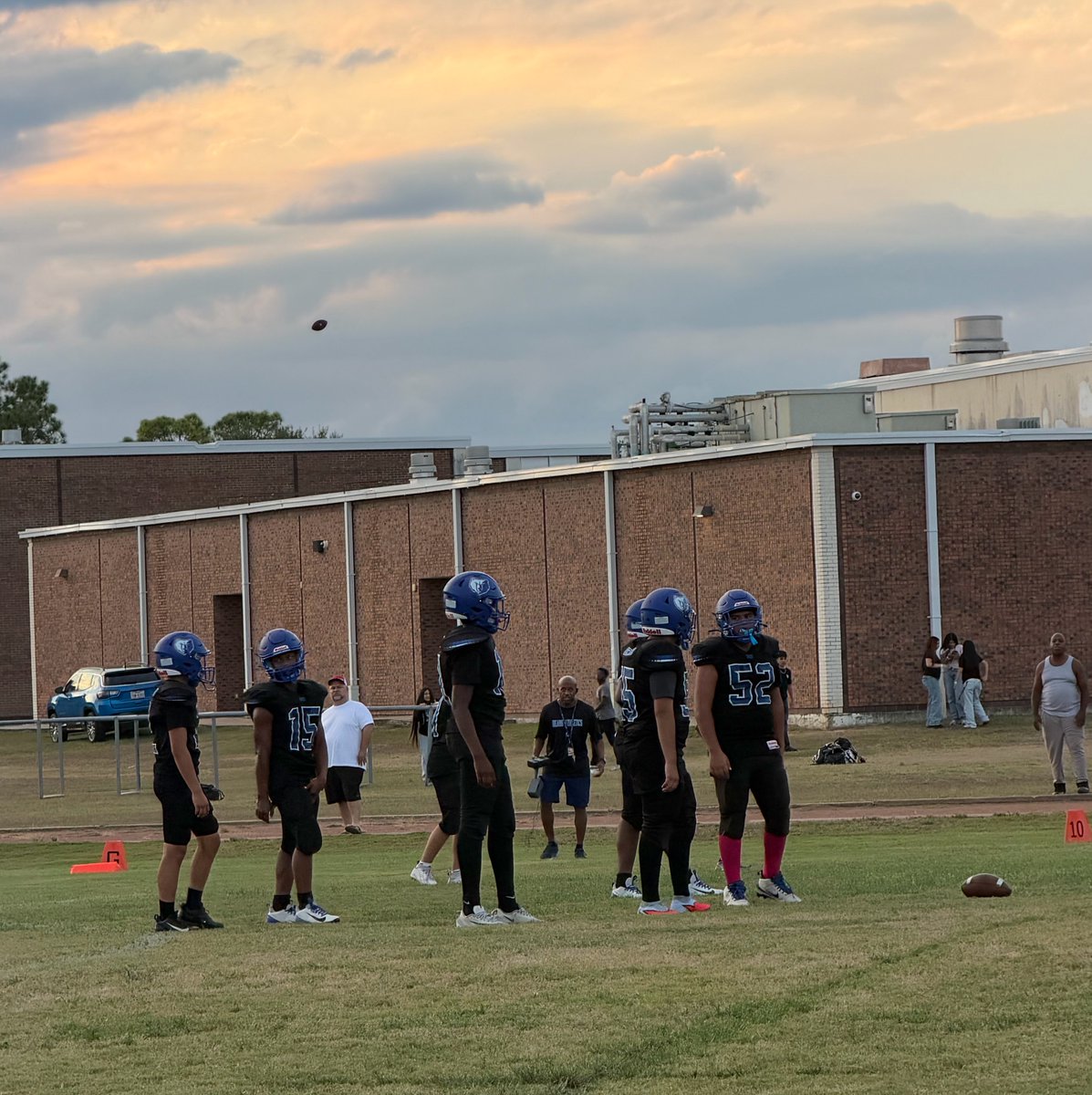 BHIAthletics's tweet photo. Some photos from today’s 8th Grade #BHIFootball games.
8A won 12-0 against San Jacinto
8B won 21-14 against San Jacinto
#BHIAthletics #BHIBears Pt. 4 https://t.co/gJwS0rKetW