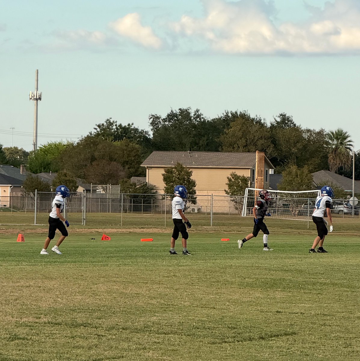 BHIAthletics's tweet photo. Some photos from today’s 8th Grade #BHIFootball games.
8A won 12-0 against San Jacinto
8B won 21-14 against San Jacinto
#BHIAthletics #BHIBears Pt. 2 https://t.co/WHPerSu6et