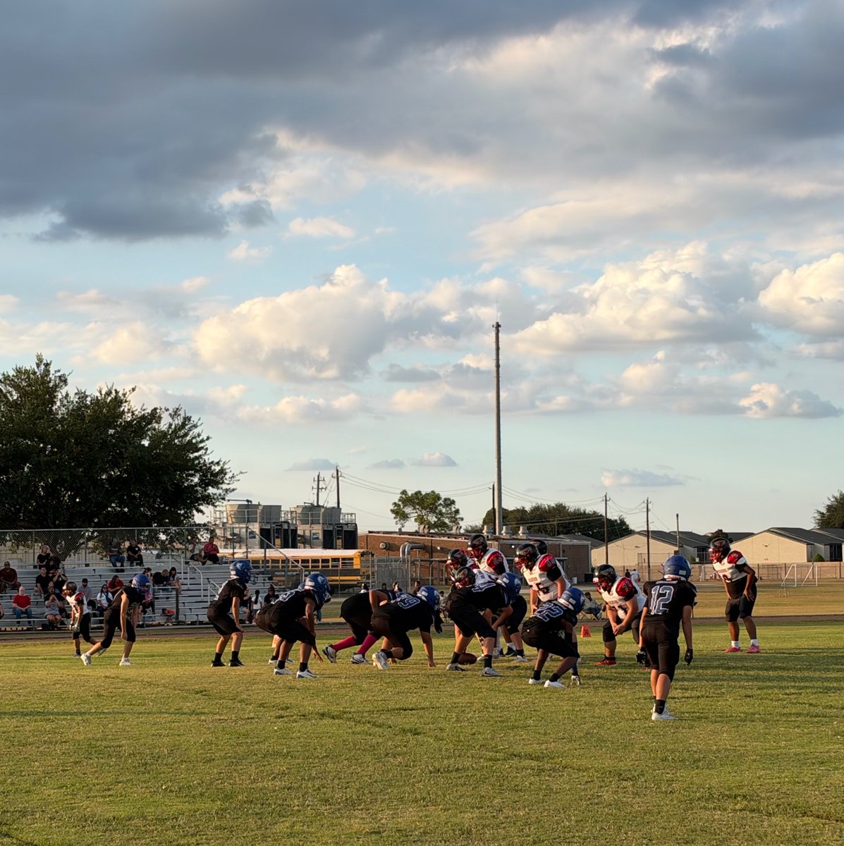 BHIAthletics's tweet photo. Some photos from today’s 8th Grade #BHIFootball games.
8A won 12-0 against San Jacinto
8B won 21-14 against San Jacinto
#BHIAthletics #BHIBears Pt. 3 https://t.co/Eu53lme5AE
