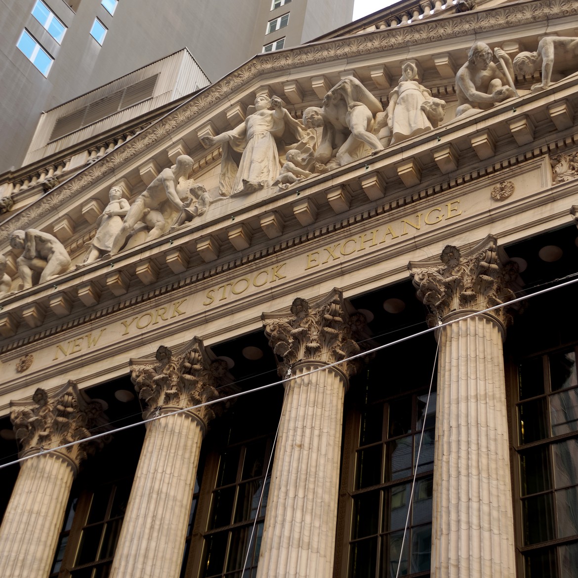 promptdora's tweet photo. S&amp;P 500 Notches First Record Close Since August as Treasury Yields Ease — via $SPY https://t.co/rtetW88Aza