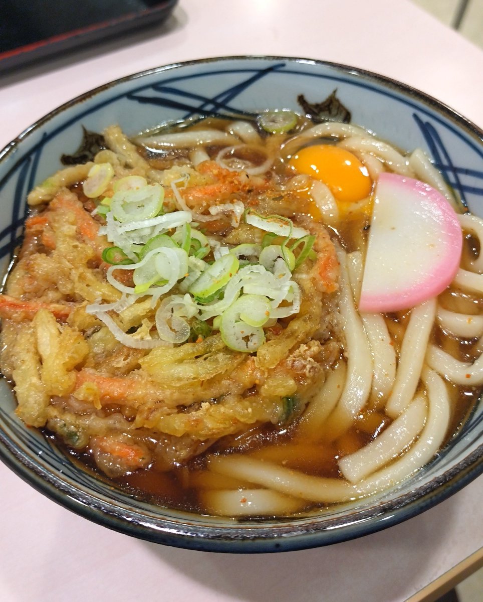 BikeyaNishimura's tweet photo. 安達太良サービスエリアで朝飯🍙
やっぱり朝の天玉うどん美味いです😋 https://t.co/HlbE0rK9Mi