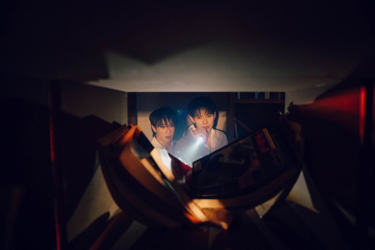 CrushScene_Ent's tweet photo. “ต้าห์อู๋–ออฟโรด” แท็กทีมท้าความหลอน!  ใน “มหกรรมเล่นกับผีที่เมกาบางนา ตอน มหาลัยลวงหลอน”
🔗https://t.co/LM0ee9E1tu 

เตรียมเสียงกรี๊ดให้พร้อม! เมื่อสองนักแสดงสุดฮอต “ต้าห์อู๋–พิทยา แซ่ฉั่ว” และ “ออฟโรด–กันตภณ จินดาทวีผล” ขอแท็กทีมมาท้าความกล้า ร่วมเปิดประสบการณ์ความหลอนด้วยตัวเองใน “มหกรรมเล่นกับผีที่เมกาบางนา ตอน มหาลัยลวงหลอน” ต้อนรับเทศกาล MEGA HALLOWEEN 2026 ที่ ศูนย์การค้าเมกาบางนา 

เตรียมก้าวเข้าสู่ประสบการณ์ที่สมจริงสุดสยอง ภายใต้คอนเซ็ปต์ “6 คณะหลอน...ท้าคนกล้า หาคนรอด” พร้อมภารกิจสุดระทึกและโอกาสร่วมชิงเงินรางวัลรวมมูลค่า 100,000 บาท ตั้งแต่วันที่ 9 ตุลาคม 2569 – 1 พฤศจิกายน 2569 เวลา 12.00–22.00 น. ณ MEGA PLAZA ศูนย์การค้าเมกาบางนา

#เมกาบางนา #MEGABANGNA 
#MEGAHALLOWEEN2026 
#มหกรรมเล่นกับผีที่เมกาบางนา 
#DaouOffroad 
#CrushSceneEnt