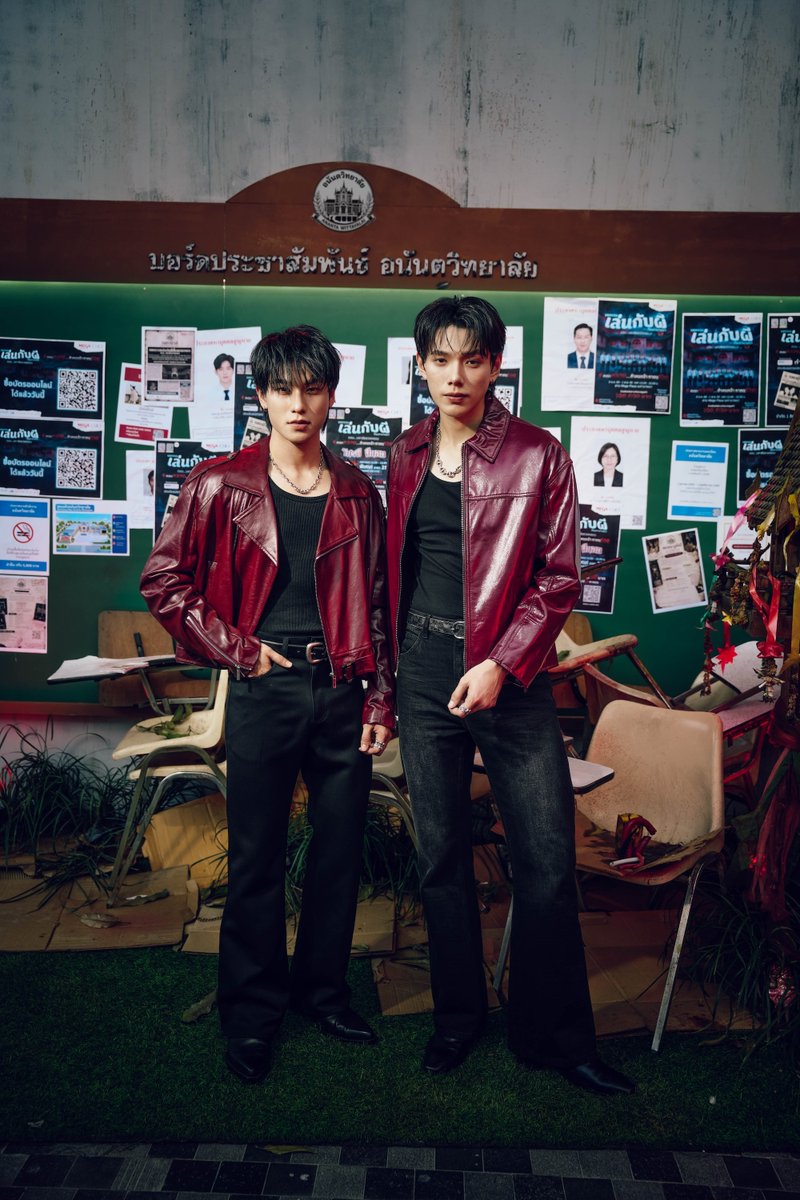 CrushScene_Ent's tweet photo. “ต้าห์อู๋–ออฟโรด” แท็กทีมท้าความหลอน!  ใน “มหกรรมเล่นกับผีที่เมกาบางนา ตอน มหาลัยลวงหลอน”
🔗https://t.co/LM0ee9E1tu 

เตรียมเสียงกรี๊ดให้พร้อม! เมื่อสองนักแสดงสุดฮอต “ต้าห์อู๋–พิทยา แซ่ฉั่ว” และ “ออฟโรด–กันตภณ จินดาทวีผล” ขอแท็กทีมมาท้าความกล้า ร่วมเปิดประสบการณ์ความหลอนด้วยตัวเองใน “มหกรรมเล่นกับผีที่เมกาบางนา ตอน มหาลัยลวงหลอน” ต้อนรับเทศกาล MEGA HALLOWEEN 2026 ที่ ศูนย์การค้าเมกาบางนา 

เตรียมก้าวเข้าสู่ประสบการณ์ที่สมจริงสุดสยอง ภายใต้คอนเซ็ปต์ “6 คณะหลอน...ท้าคนกล้า หาคนรอด” พร้อมภารกิจสุดระทึกและโอกาสร่วมชิงเงินรางวัลรวมมูลค่า 100,000 บาท ตั้งแต่วันที่ 9 ตุลาคม 2569 – 1 พฤศจิกายน 2569 เวลา 12.00–22.00 น. ณ MEGA PLAZA ศูนย์การค้าเมกาบางนา

#เมกาบางนา #MEGABANGNA 
#MEGAHALLOWEEN2026 
#มหกรรมเล่นกับผีที่เมกาบางนา 
#DaouOffroad 
#CrushSceneEnt