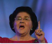 TylerDrden2's tweet photo. @IdiazAyuso IMELDita de MADRI , la filipina. https://t.co/gxHmZV4n0k