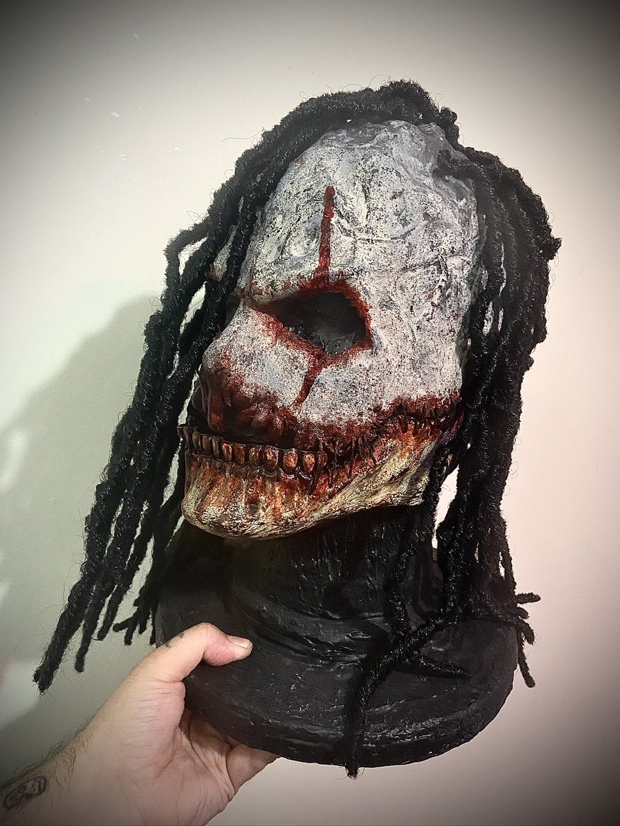 UNDERLINEDINC's tweet photo. Old school H7 mask, custom ordered! #H7ISDEAD #UNDERLINEDINC https://t.co/LG5DNa6xln