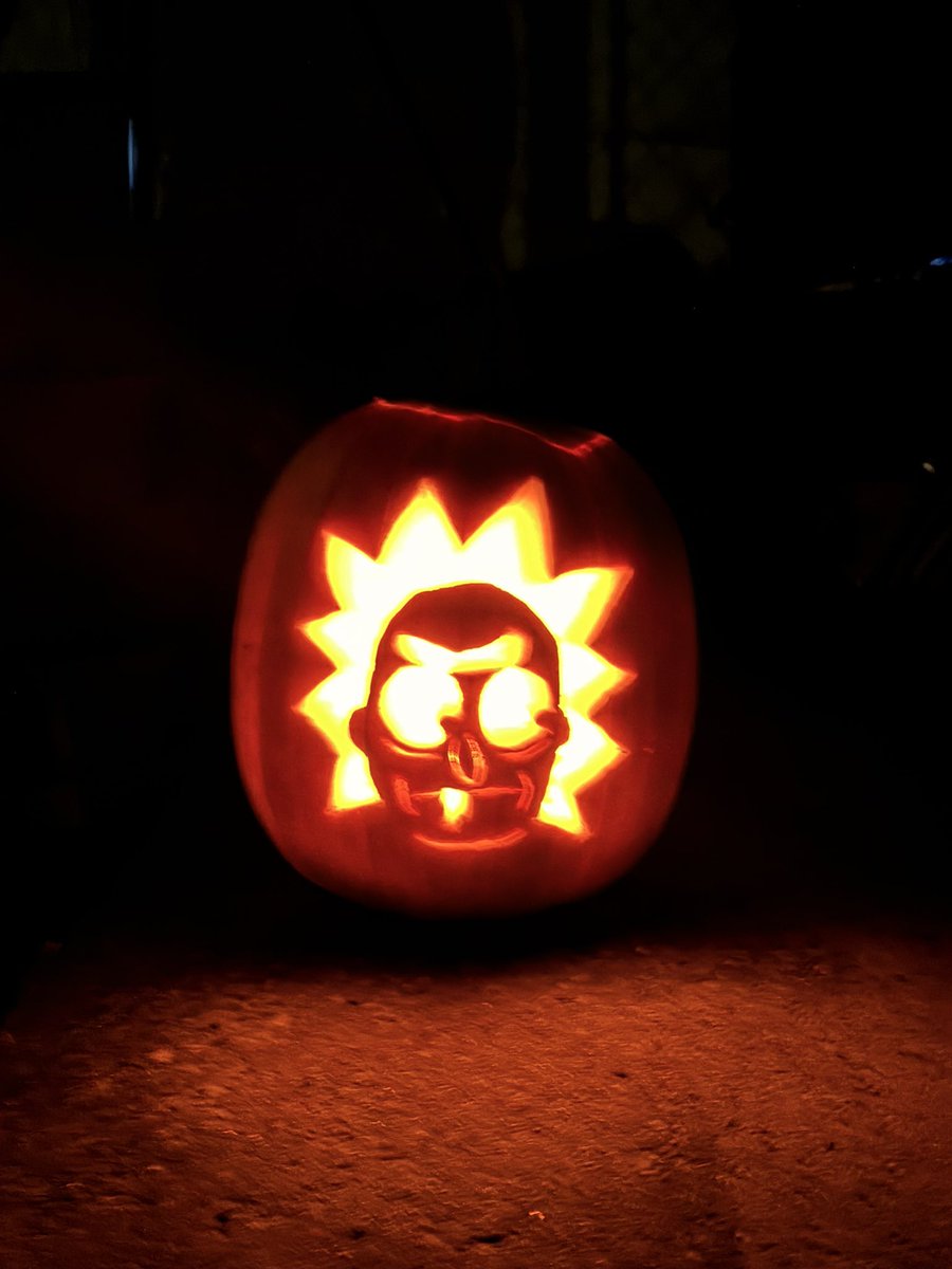 ricksguts's tweet photo. they-they turned me into a pumpkin morty!!! https://t.co/oCSu3tA3Ba