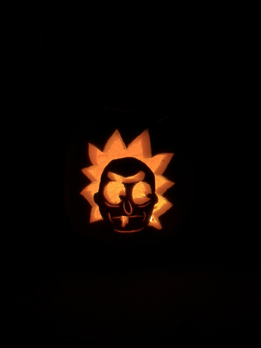 ricksguts's tweet photo. they-they turned me into a pumpkin morty!!! https://t.co/oCSu3tA3Ba