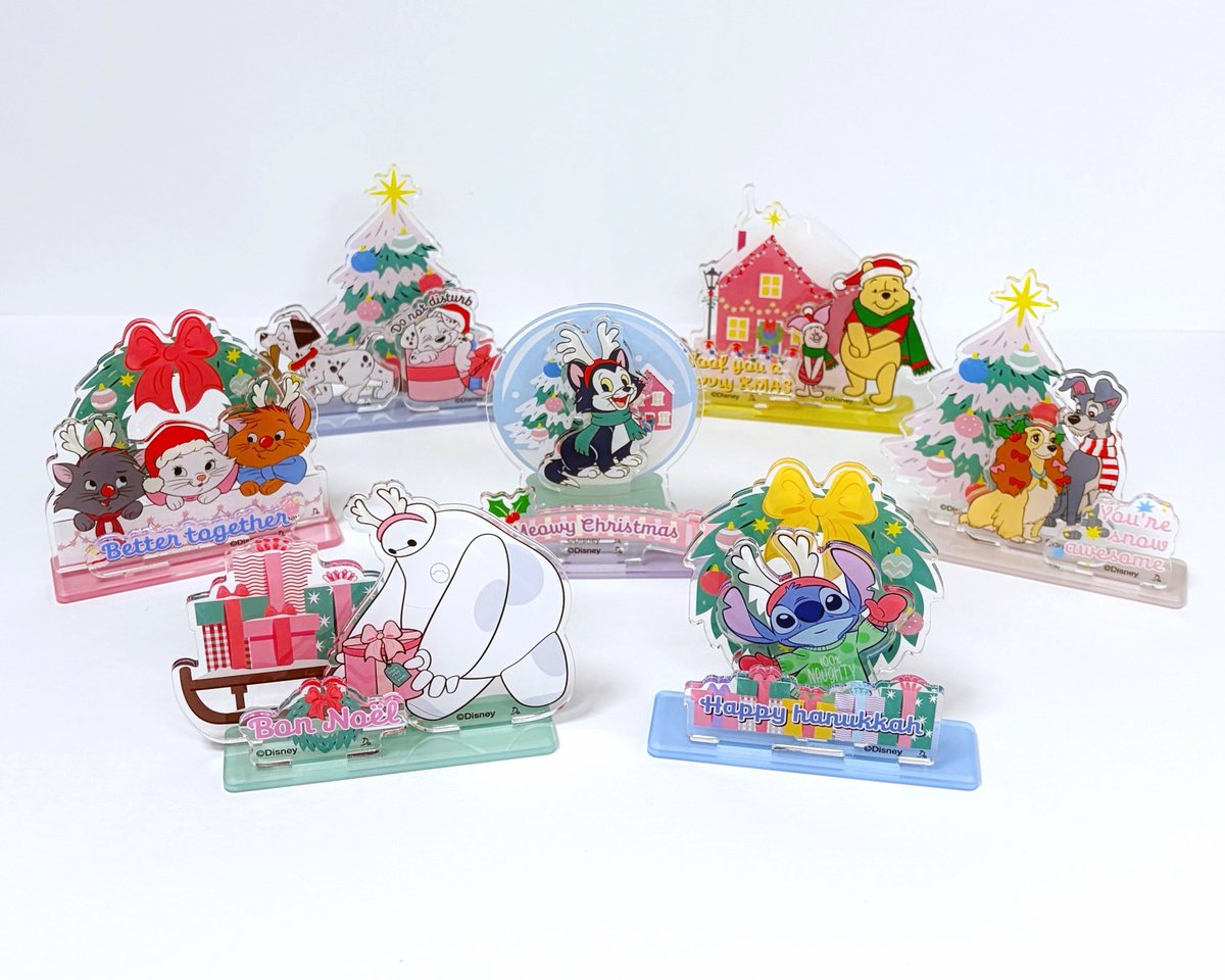 KswHiro's tweet photo. もうダイソーにクリスマスコーナーが出来てたから見てたらディズニーのアクリルスタンドがあった😆全7種で7袋あったから全部げっとしたら全種出てくれたよ👍ペールカラーがいいねみんな可愛い😊♪ #ダイソー #アクリルスタンド #クリスマス https://t.co/tDdAvPm9oU